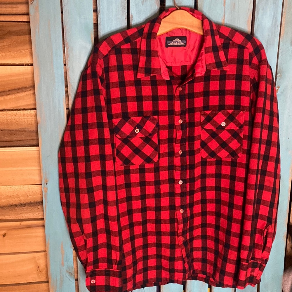 Vintage 90s Backpacker flannel shirt red and black plaid size medium acrylic